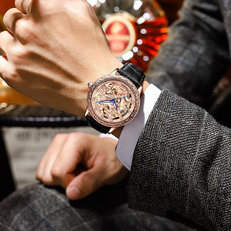 Kingston D engraving eight horses fashion hollow mechanical watch watch