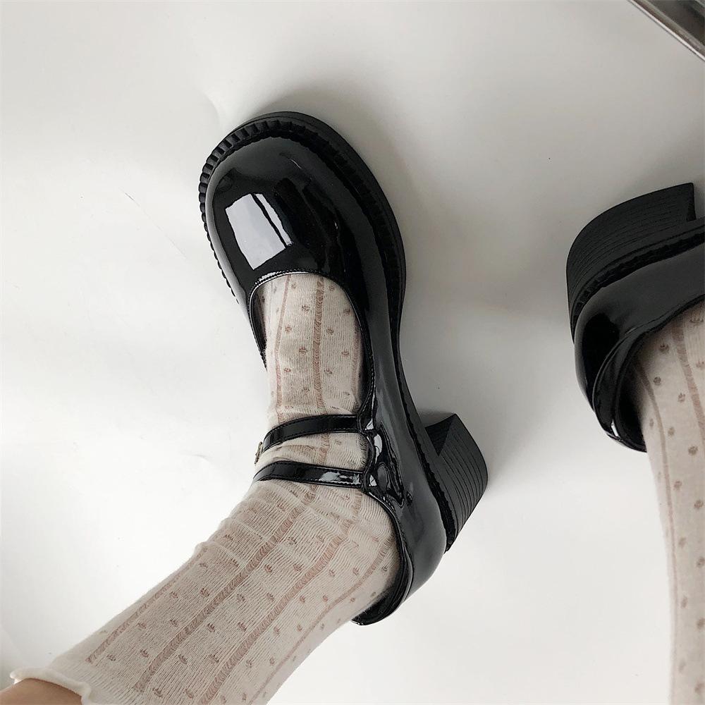 Round Head Japanese Lolita Shallow Mouth Mary Jane Single Shoes Women'S High Heel Retro British Style Jk French Thick Heel Small Leather Shoes