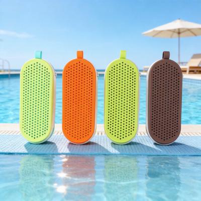 Swimming Goggles Case Double-Sided Color with Portable Handle Container Soft Silicone Ventilation Holes Water Drainage Storage Box