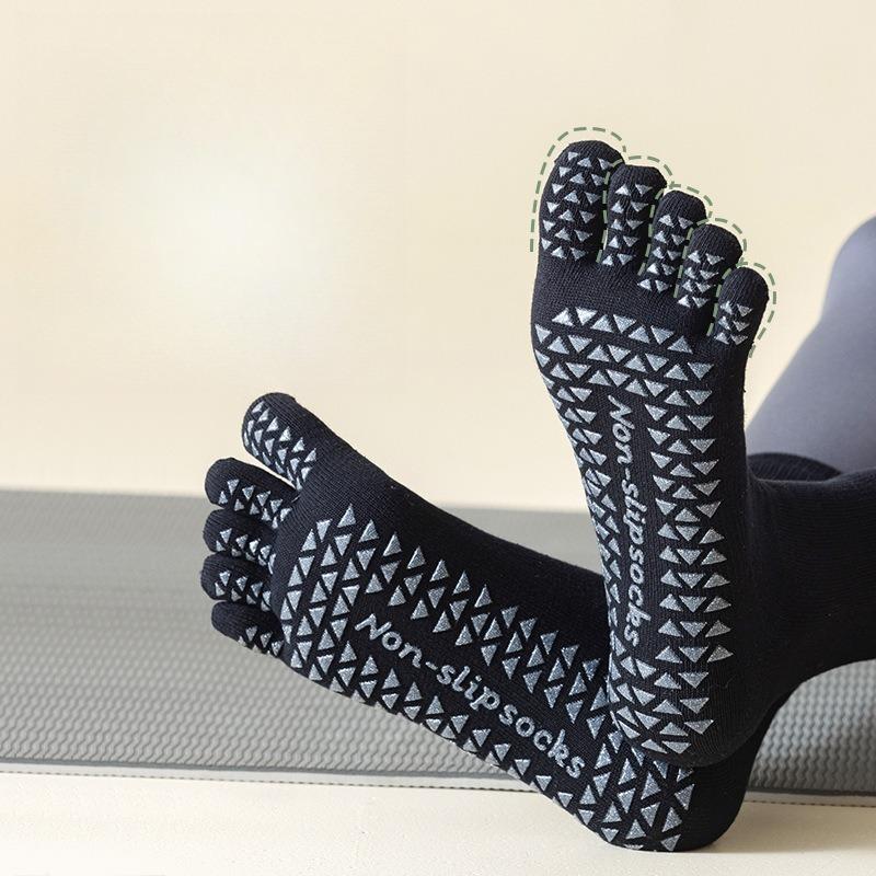 Solid Color Yoga Socks, Professional Non-Slip Five-Toe Sports Socks, Mid-Calf Pilates Socks for Autumn and Winter