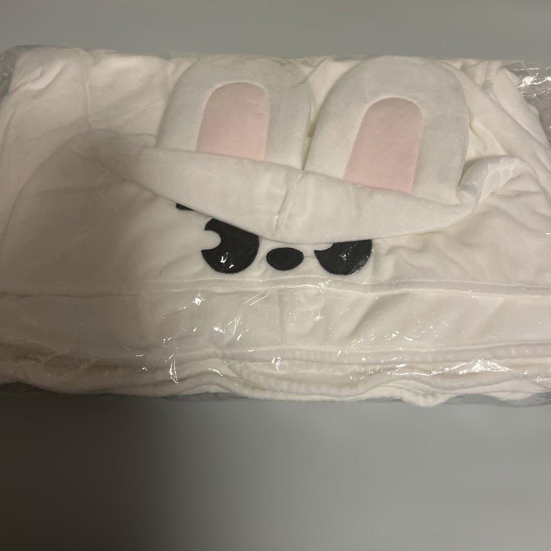 

[USED] Stray Kids Reno Blanket Leebit