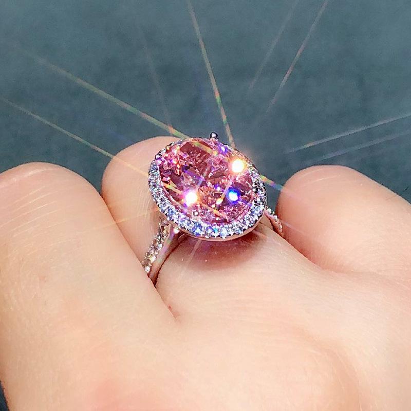 Egg -Shaped Diamond Colored Pink Zircon Ring European And American Celebrities 'Luxurious And Elegant Large Egg -Shaped Diamond Ring For Women 