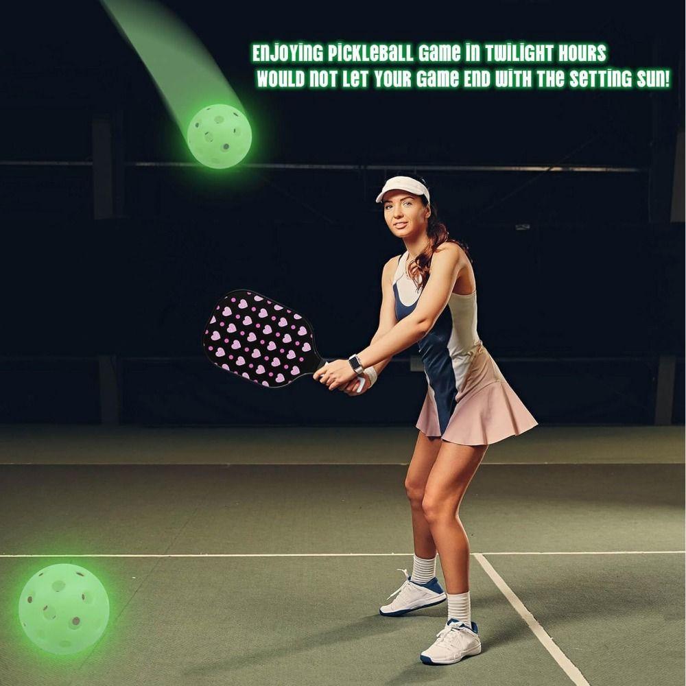 Grünes Licht LED Leuchtende Pickleball Bälle Langlebig Leuchten im Dunkeln Pickleball Bälle Outdoor