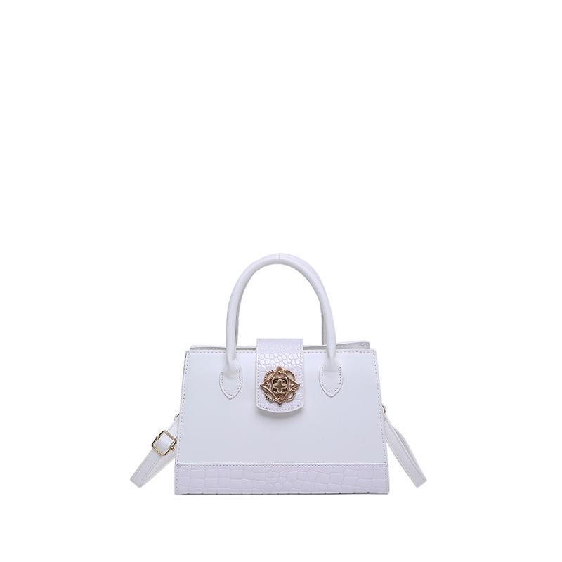 Light luxury highend women s bags women s new largecapacity commuting atmosphere versatile shoulder handbag fashion белый