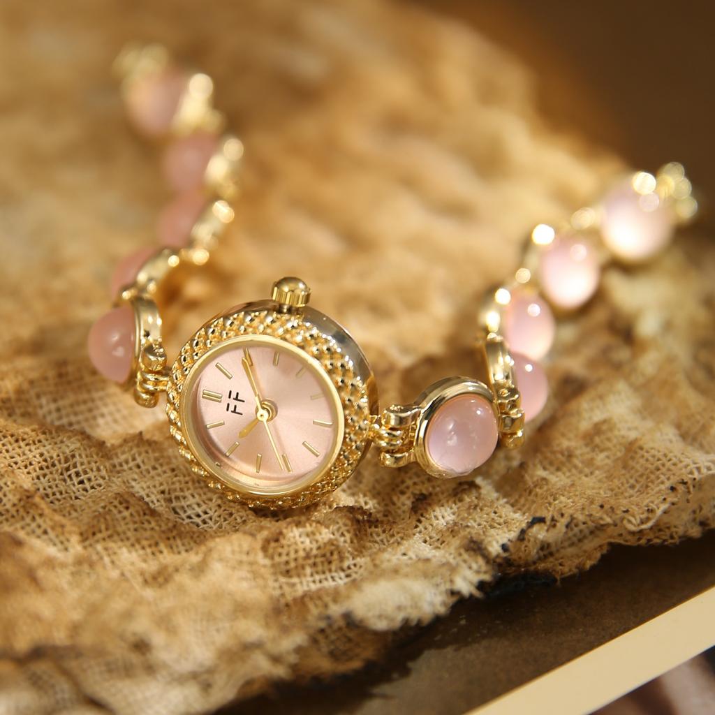 Green Women's Vintage Stone Gold Watch Elegant Ladies Quartz Watches High Quality Colored Gemstones Bracelet Wristwatch Reloj