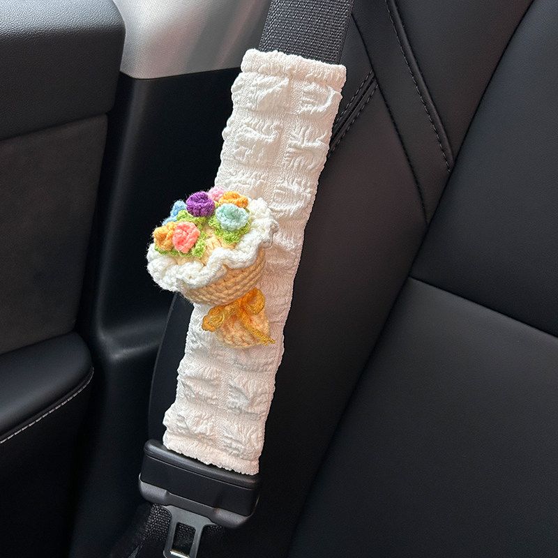 Car Seatbelt Shoulder Pad Anti-Neck-Strangling Cartoon Cute High-End Car Interior Decoration Car Child Protection Cover for Women