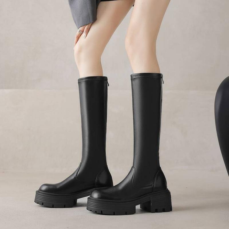 Autumn and winter leather knight boots women's comfortable platform large size women's boots square heel high heels round head new high boots women