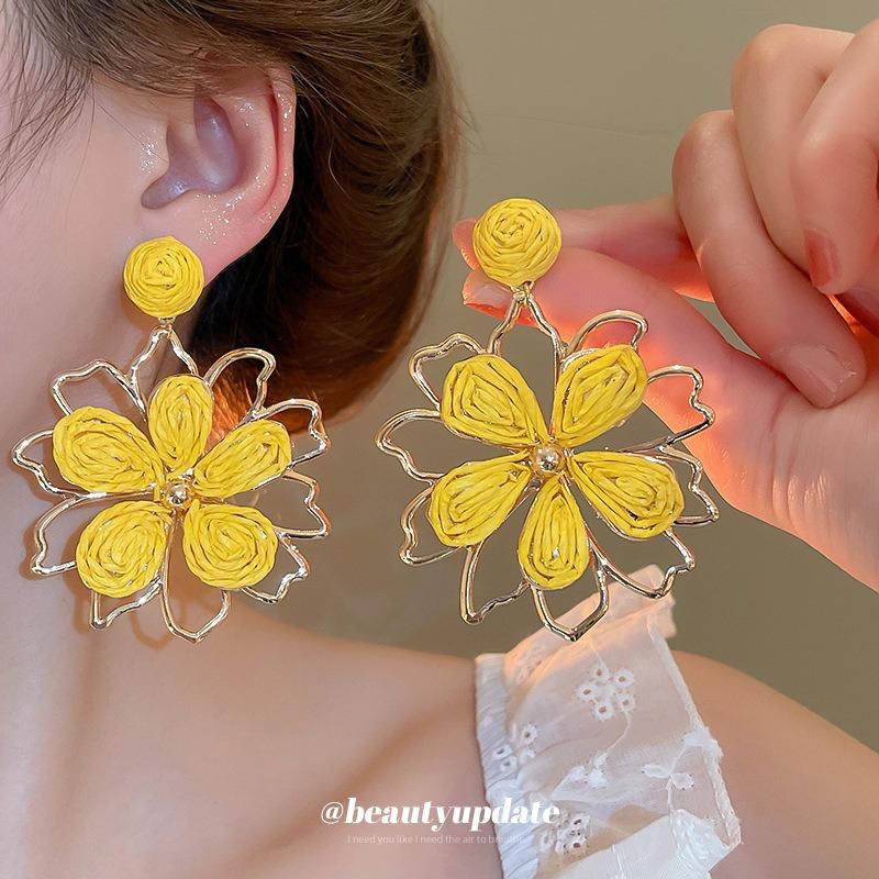 Silver Needle Super Fairy Raffia Flower Earrings Sweet Ins Temperament Earrings Fashion Versatile Earrings Niche High Sense