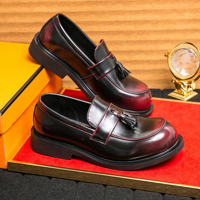 Gentleman Party Shoes College Style Men Slip-On Loafers Retro RoundToe Business Shoes Classic Banquet Formal Dress Shoes