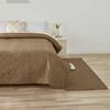 Pet Waterproof Insulation Pad Washed Quilted Embossing Craft Bedspread Large Size Waterproof Non-Slip Bed Sheet