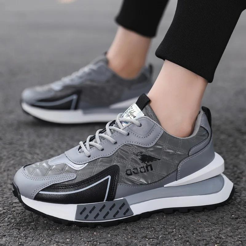 Herresneakers Høstmote Pustende Løpesko Utendørs Jogging Sportssko Platform Sklisikker Arbeid Fritidssko for Menn
