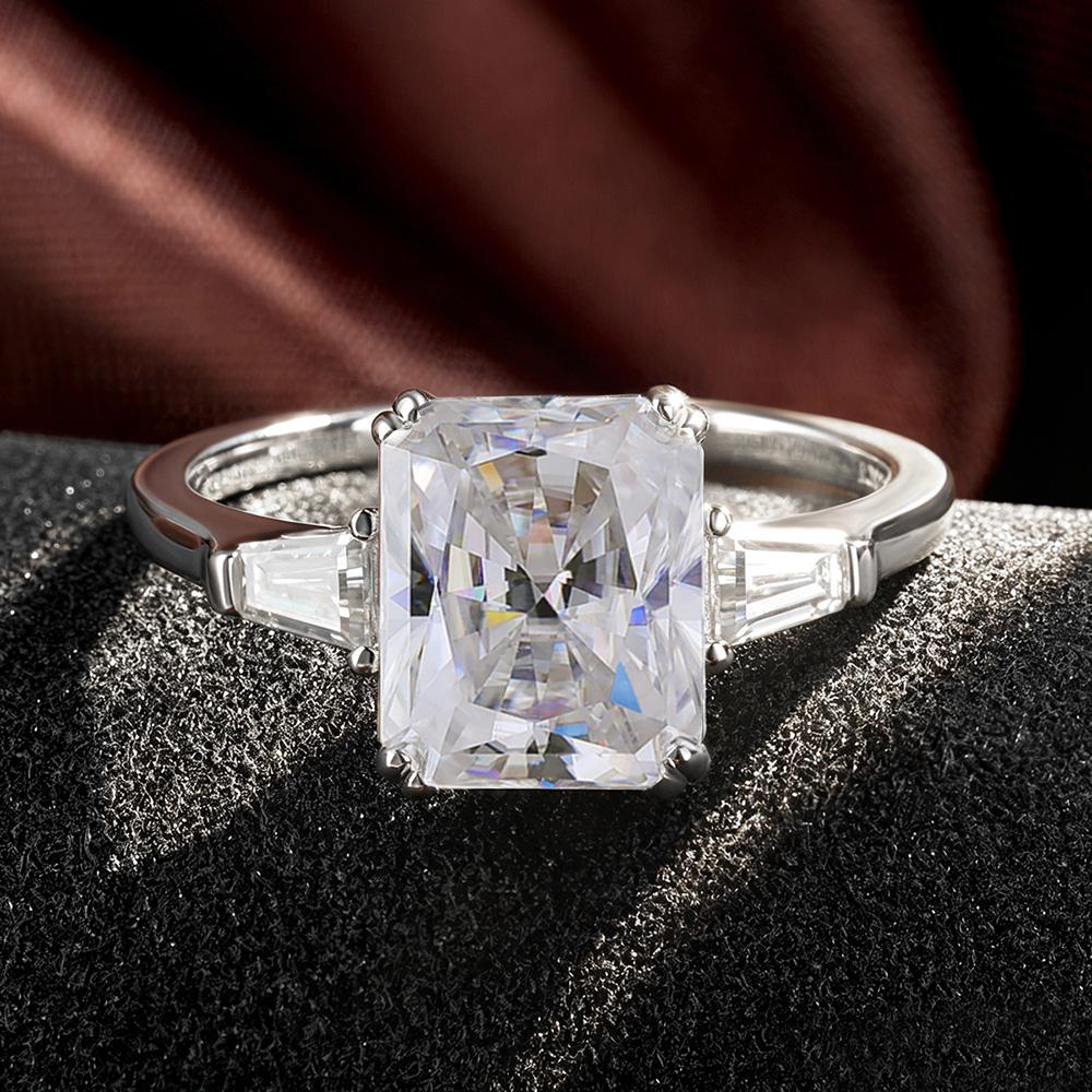 4 Carat Radiant Cut Moissanite Rings D Color Three Stone Diamond Engagement Ring Wedding Bands for Women CopperFine Jewelry
