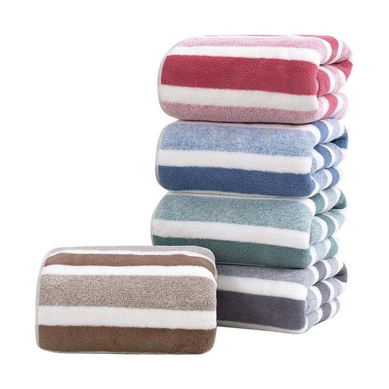 New 70*138CM Coral Velvet Bath Towel Soft And Comfortable Beach Travel Bathrobes Sports SPA Bath Blanket Bathroom Supplies