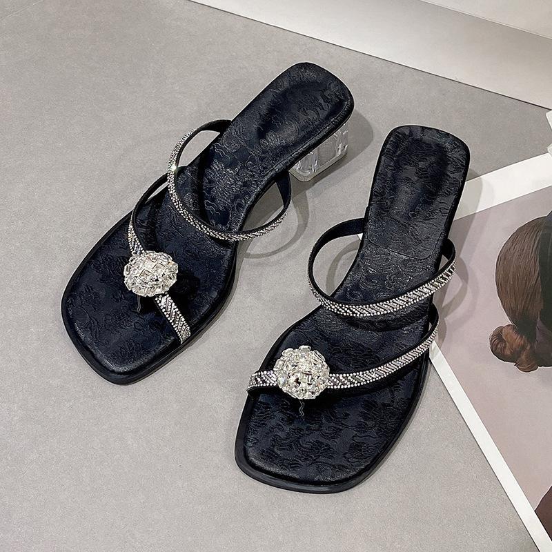 Damen-Sandalen mit dickem Absatz, Sommermode 2025, modischer Feenstil, weiche Sohle, vielseitige französische Sandalen, Flip-Flops