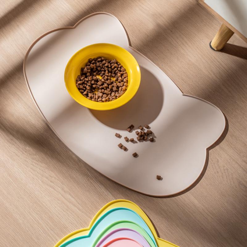 Pet Waterproof Mat Dog Cat Bowl Mat Silicone Non-Slip Pet Feeding Mat Dog Eating Bowl Tray Cushion