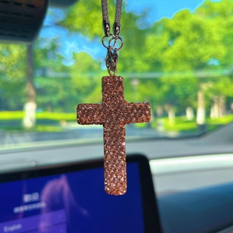 Elegante Crucifijo de Arcilla Colgante con Acento de Cristal para Espejo Retrovisor de Coche Accesorios Colgantes para el Interior del Coche