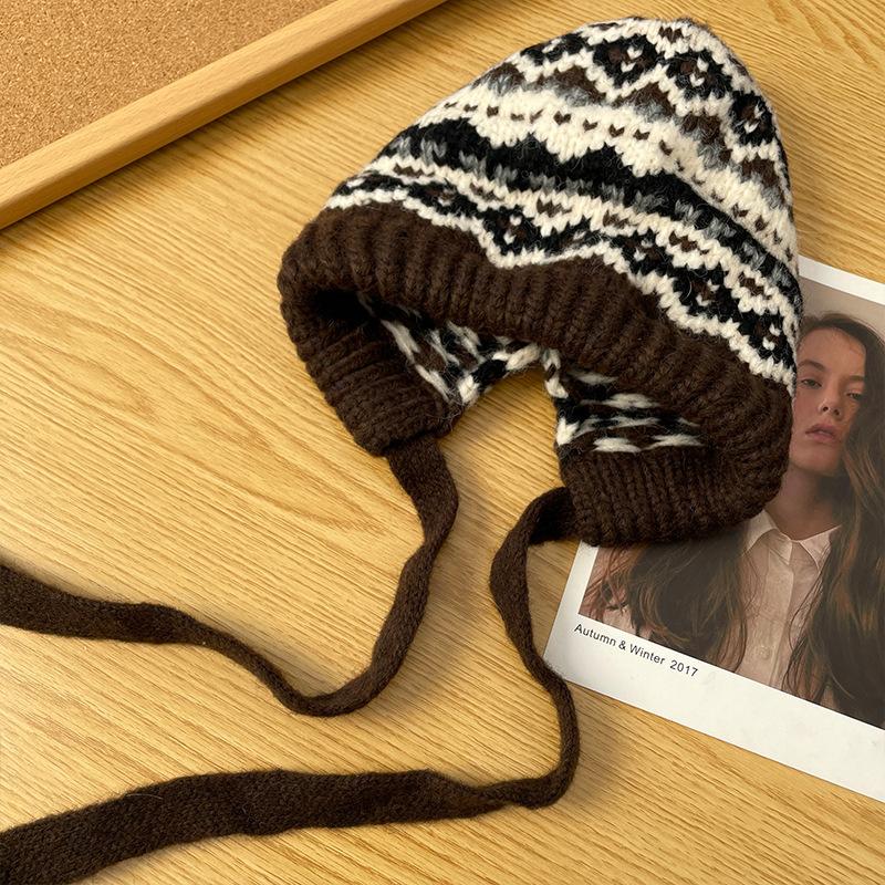 Hat Women's Winter Large Head Circumference High end Balaclava Warm Ear Protection Knitted Hat Showing Face Small Woolen Hat