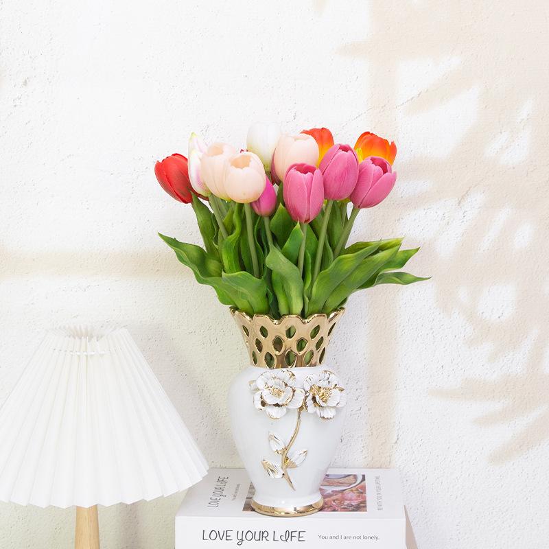 Simulierter 5-köpfiger Tulpenstrauß, Künstlicher Tulpenstrauß mit weicher Gummihaptik, Nordische Heimdekoration, Falsche Blumenzierde