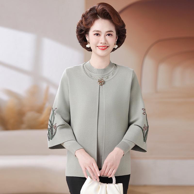 

2026 Autumn New Style: Mom s Middle-Aged Women s Sweater Cardigan & Knit Top Two-Piece Set for Spring and Autumn M (85-105 jin) синий