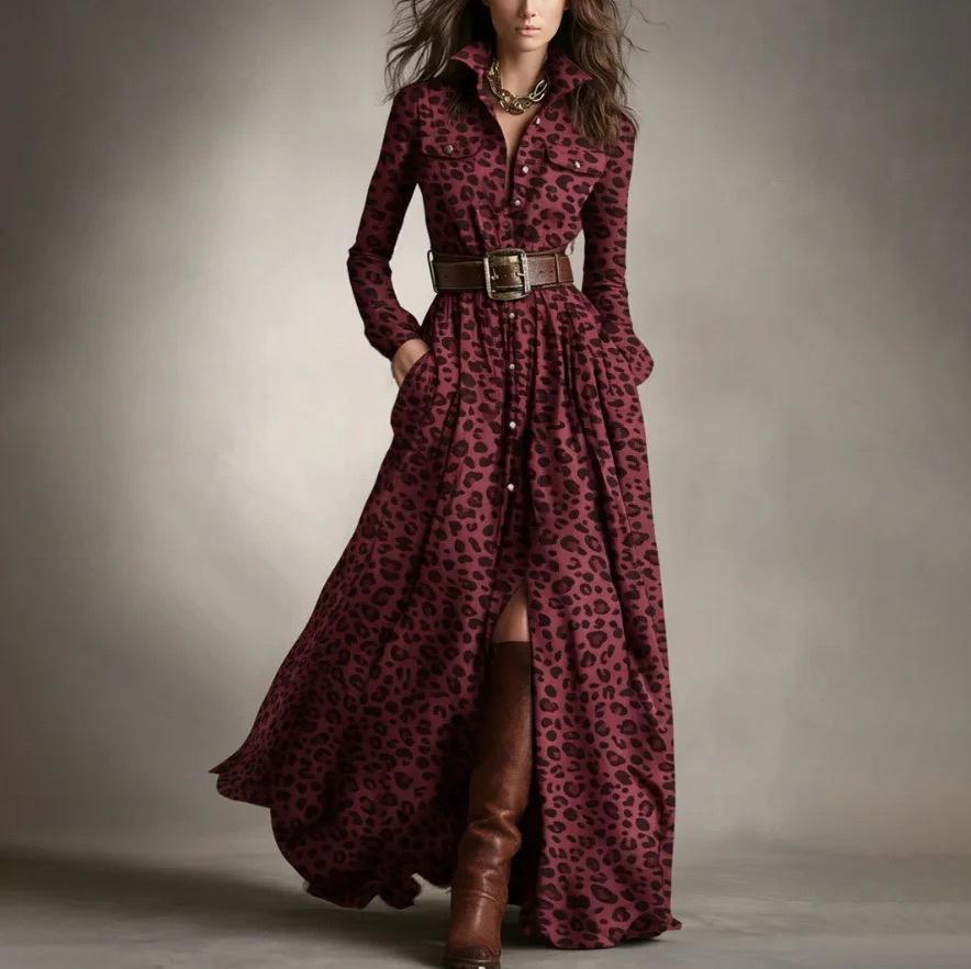 Damska ciemnozielona sukienka koszulowa midi z długim rękawem, zapinana na guziki w kratę