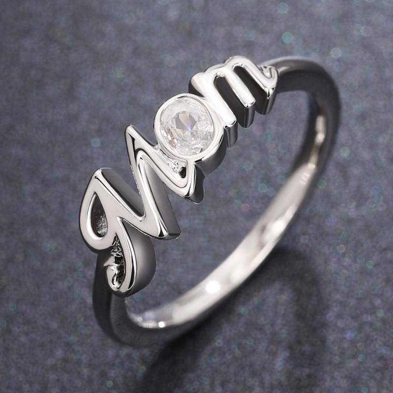 Huitan Fancy Mom Shaped Women Ring Copper Color Inlaid Bright CZ Romantic Mother's Day Elegant Accessories for Mom Zircon Gift