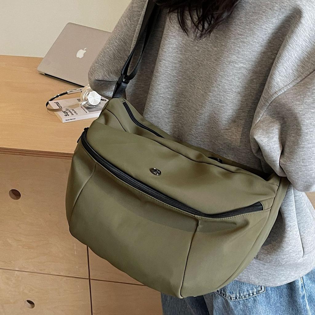 2025 summer new canvas dumpling bag niche design high sense fashion versatile going out commuter messenger bag