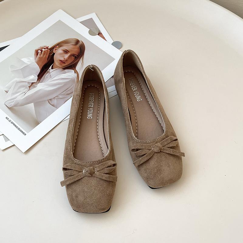 

Туфли Мэри Джейн с французским бантом и мелким горлом, женские, 2025, новые, ретро, универсальные, с квадратной головкой, с одной педалью 40