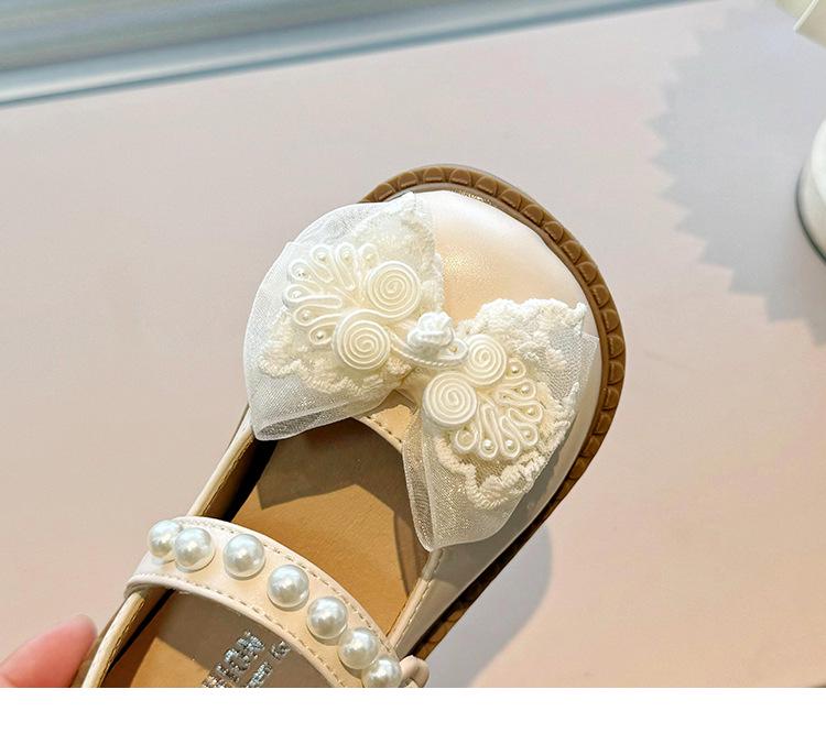 Girls' Leather Butterfly Lace Soft Sole Shoes - Spring/Autumn 2026 Fashion Dance Style