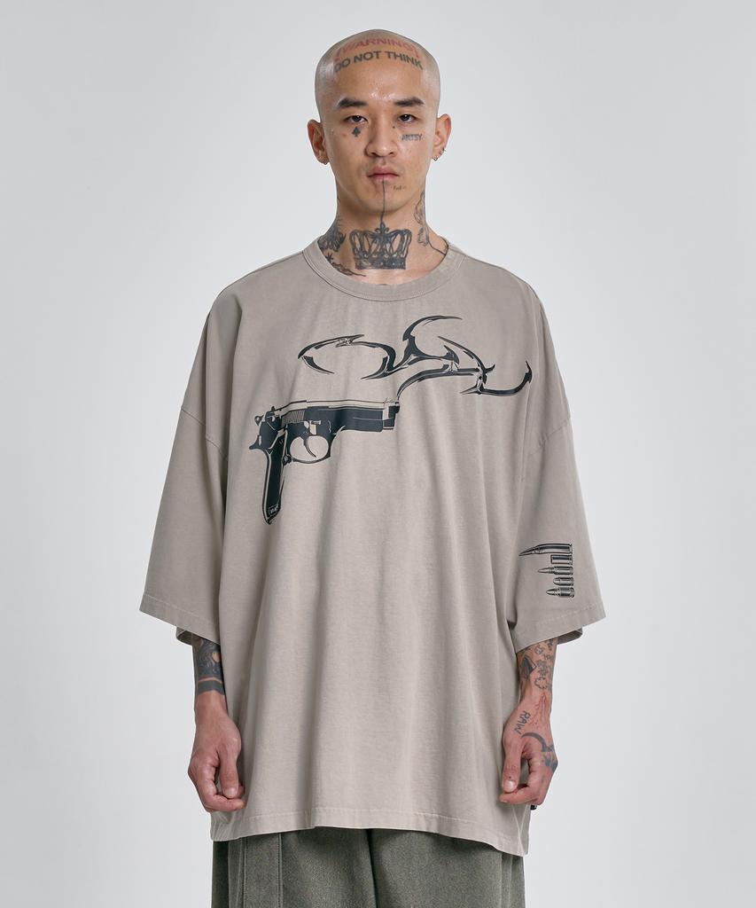 AJOBYAJO [Pba] Gun Shot T-Shirt [Beige]