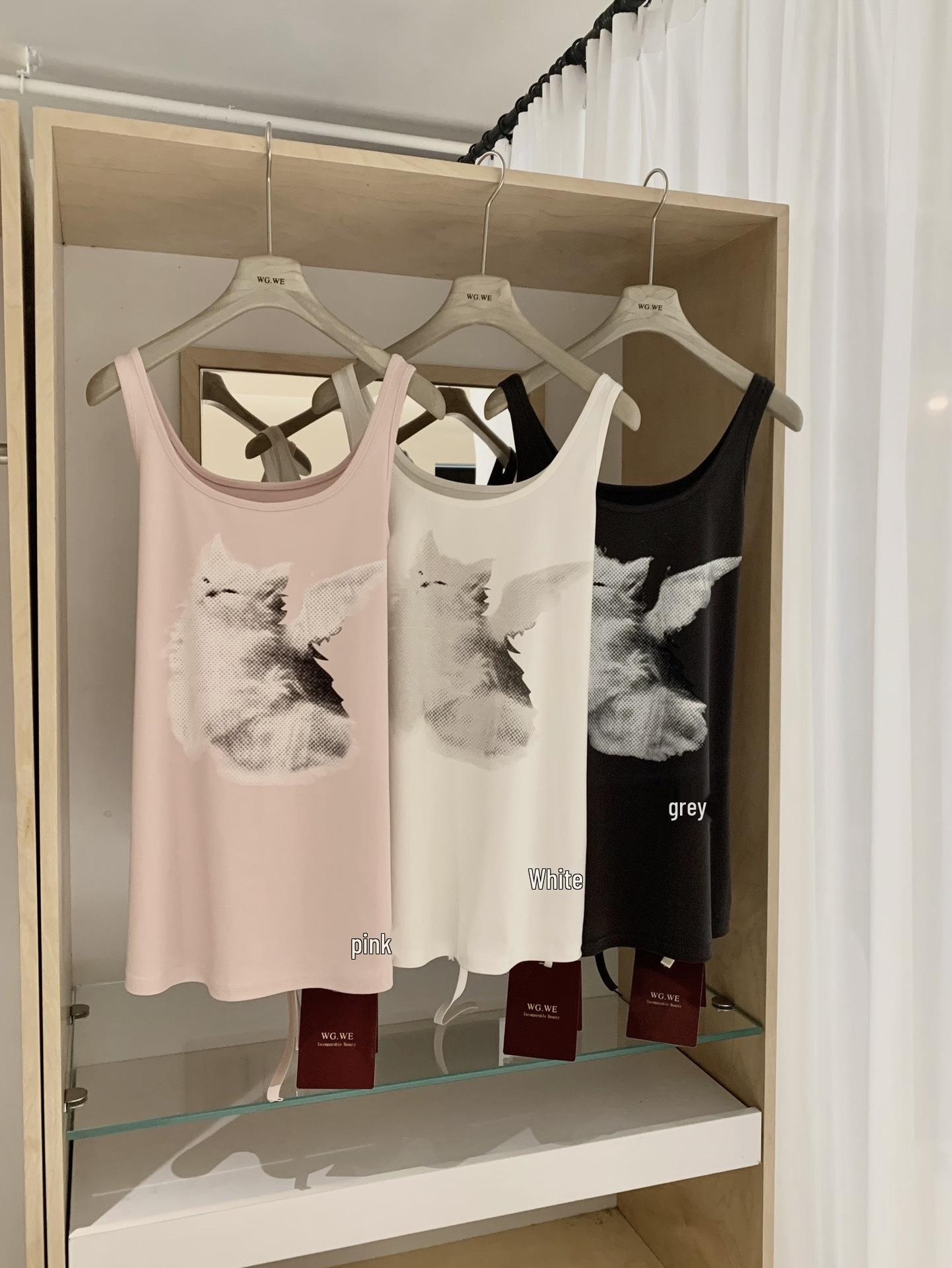 

Sweet Spicy Cat Print Spaghetti Strap Sleeveless Top - Spring/Summer Collection (WGWE8828) One Size розовый