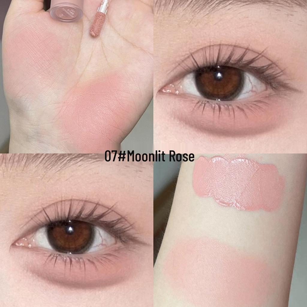 Kakashow Starry Sparkle Liquid Eyeshadow: Pearlescent Matte Glitter Highlighter for Brightening Under-Eye Area.