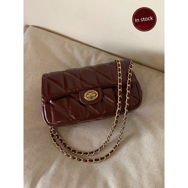 

South Style Chio2nd Fancheng Red Maple Square Pouch Women s 2025 Red New Style Chain Shoulder Messenger Bag Picture Color(In stock)