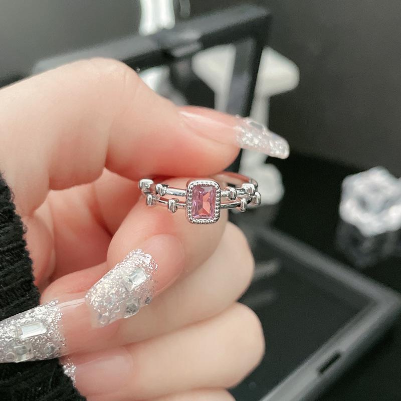 

Изысканное кольцо с розовым бриллиантом в форме сердца и цветка: Роскошный дизайн с бабочкой и лебедем для женщин