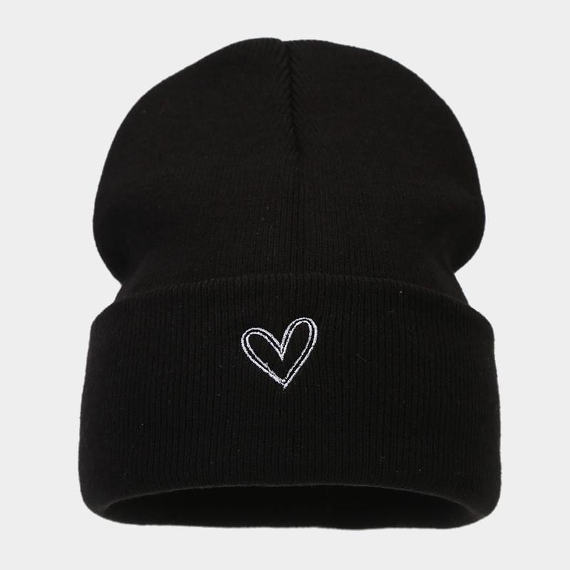 Thickened Heart Design Knit Hat For Men And Women Winter Wear
