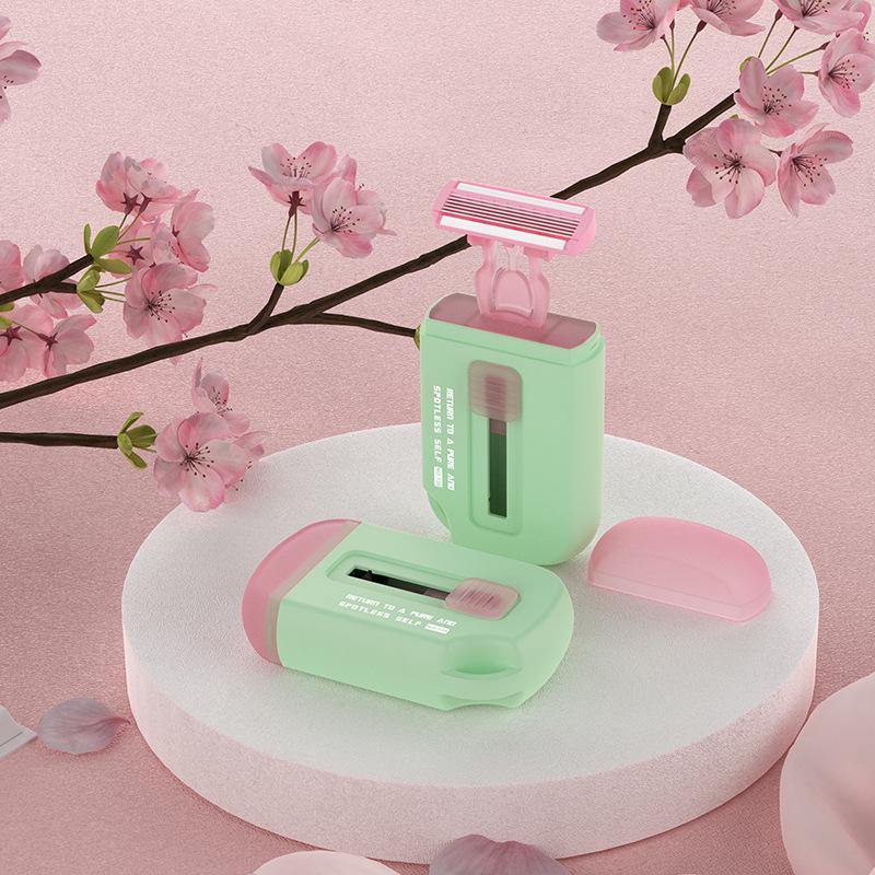 Retractable Women's Razor for Body, Legs, Armpits, and Private Areas