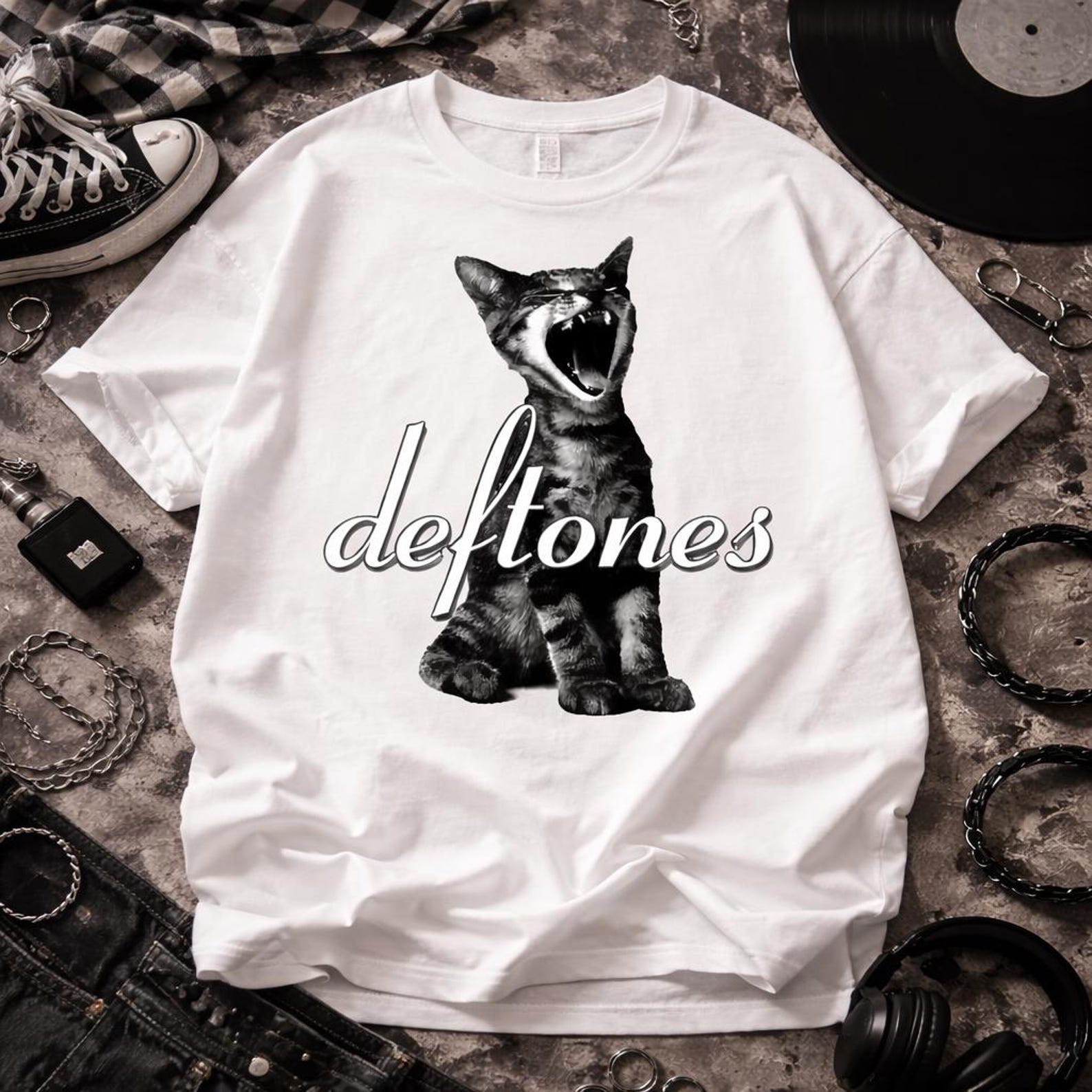 Black Cat Illustration Deftones T-Shirt | Band Logo Tee 4XL
