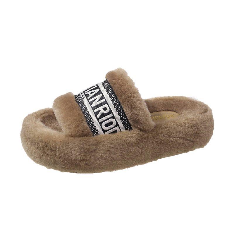 Neue Buchstaben-Ein-Wort-Baumwollpantoffeln Herbst und Winter 2025 flauschige Pantoffeln Damen Outdoor-Wear Fee Mode vielseitige dicke Sohle