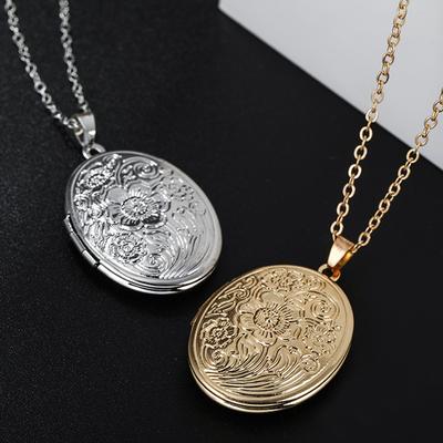 Locket Pendant Necklace Oval Carved Hold Photo Pendant Necklace Carved Pattern Oval Round Pendant Necklace for Women Men