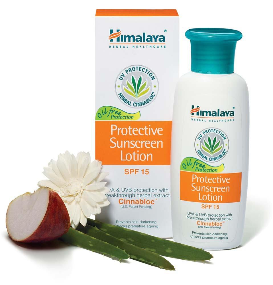 Himalaya Herbals Protective Sunscreen Lotion SPF 15 | UVA & UVB Protection | Nourishing Daily Moisturizer with Aloe Vera | For All Skin Types | 50ml