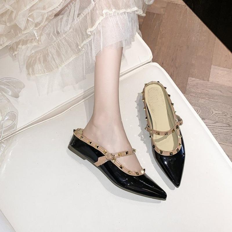 Fashion Inside Heightened Fashion Rivet Wrapped Head Drag Women Summer New Pointed Head Shallow One-word Buckle Belt Cool Drag