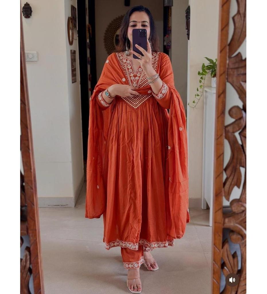 Women Cotton Anarkali Salwar Kameez Set Bollywood Party Wear Designer Top Tunic Kurti