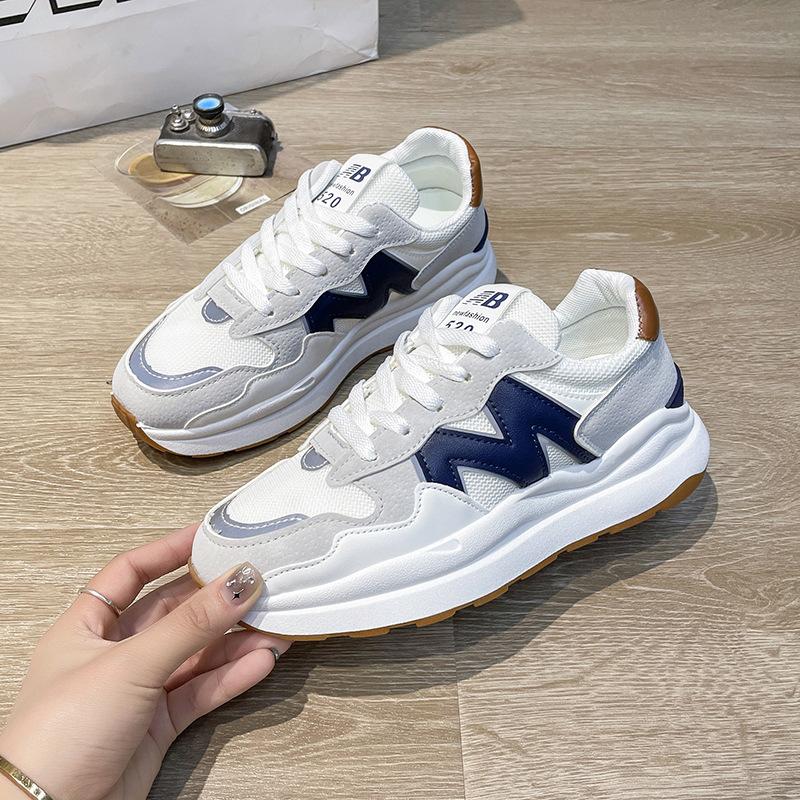 

Женская обувь Обувь Форреста Гампа женская 2025 весна и осень новая дышащая сетка папины кроссовки ins трендовая универсальная повседневная спортивная обувь детская 35