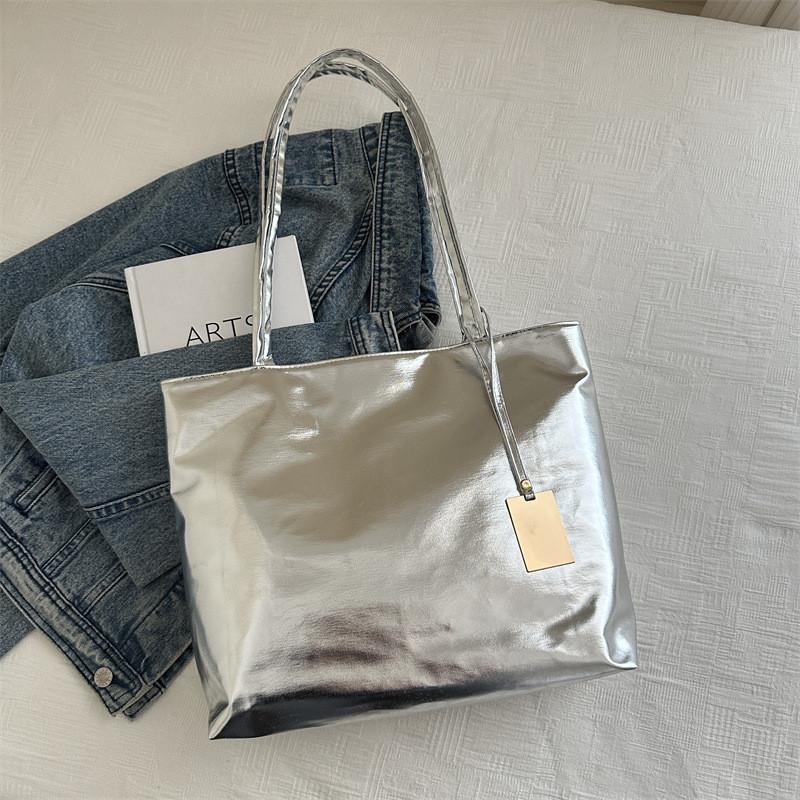 Trendy Street Style Large Capacity Shoulder Bag Fashionable Pu Tote Bag For Summer 2024