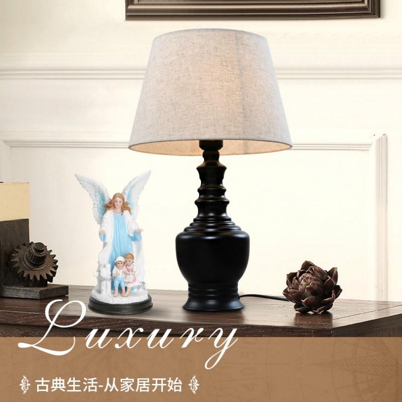 

Европейский ретро христианский персонаж украшение из смолы девушка сердце скульптура украшение стола милый ангел статуэтка подарок синий