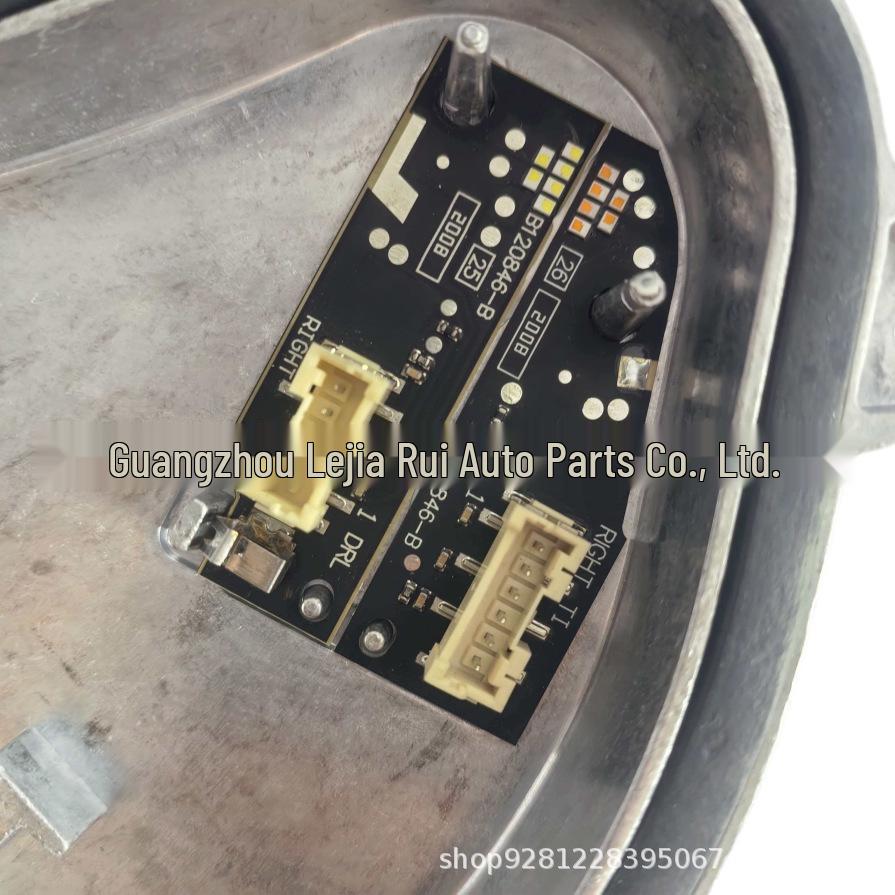 Modulo Luce di Marcia Diurna a LED per Volkswagen T-Cross (2GM998479/2GM998478)