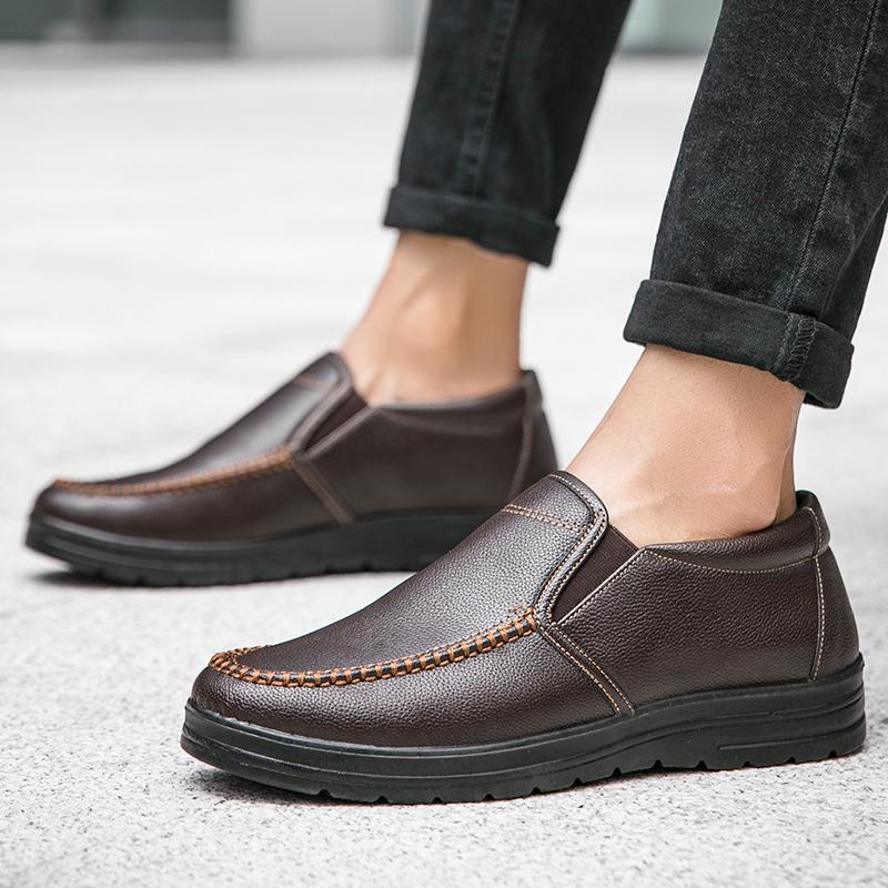 Men Loafers Light Leather Casual Shoes Autumn Male Outdoor Walking Shoes Comfortable Mens Sneakers Soft Loafers Men's Shoes