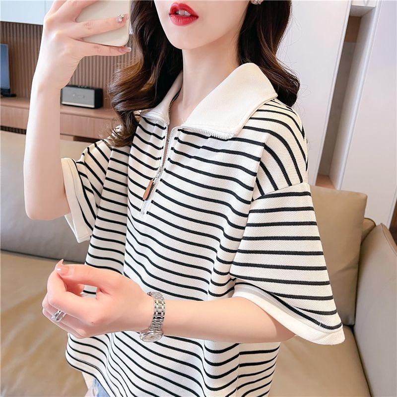 Striped Women's T-shirt Black White Contrast Turn Down Collar Half Zippers Short Sleeved Tees Korean Style Summer New Loose Casual Lady Top