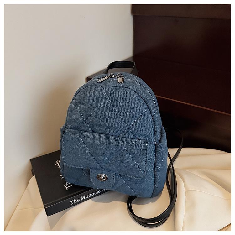 

Текстурная трендовая женская сумка через плечо 2025 тренд модная сумочка универсальная повседневная сумка-мессенджер для женщин темно-синий