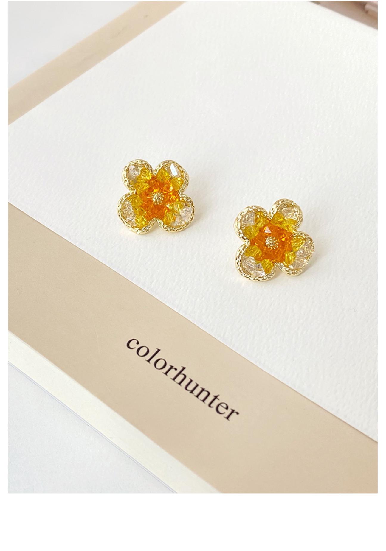 2023 High-End S925 Silver Green Gradient Crystal Flower Stud Earrings - Fashionable & Versatile Jewelry шампанского