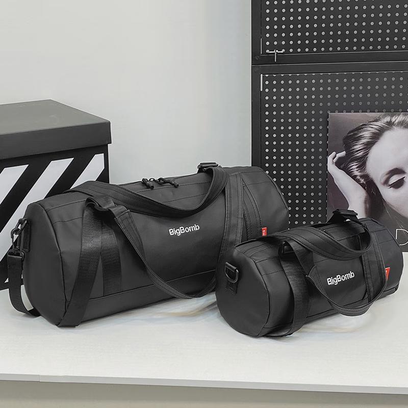 

Li Shen Outdoor Sports & Travel Duffel with Shoe Compartment
